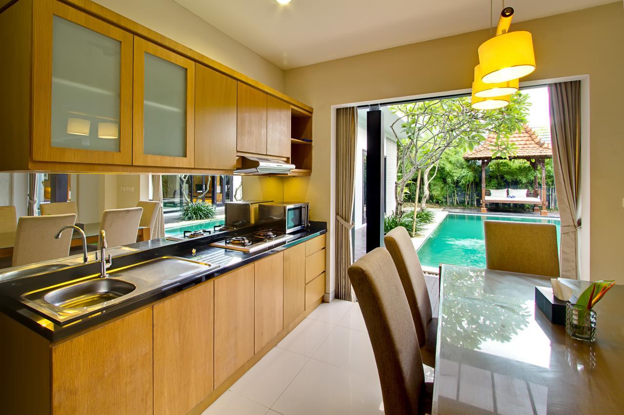 The Nibbana Villas Seminyak Exterior foto