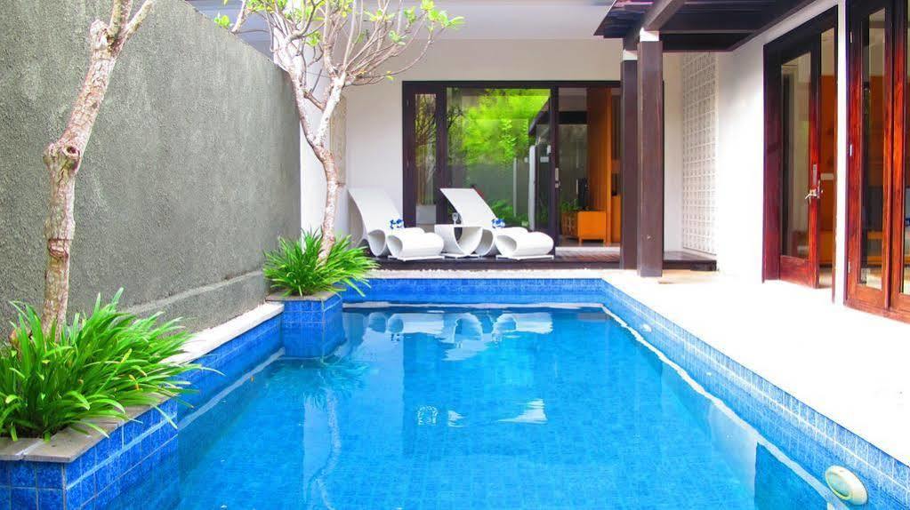 The Nibbana Villas Seminyak Exterior foto
