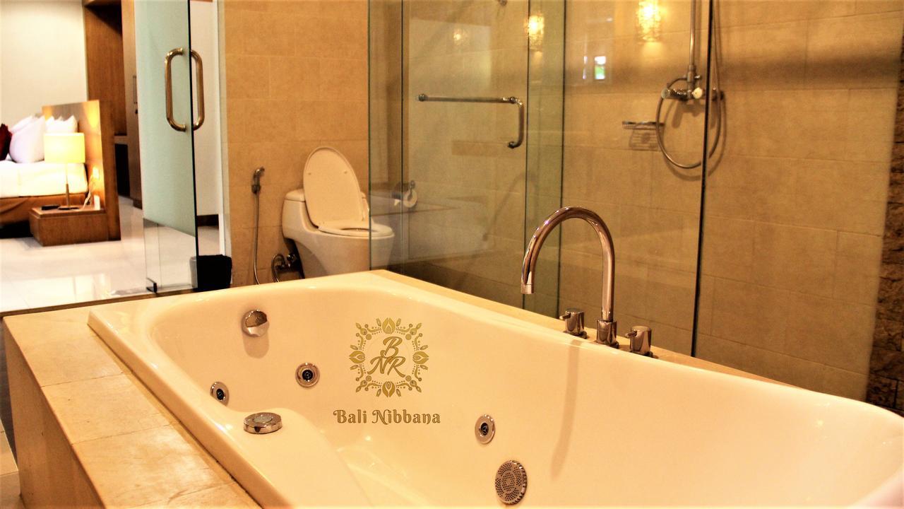 The Nibbana Villas Seminyak Exterior foto